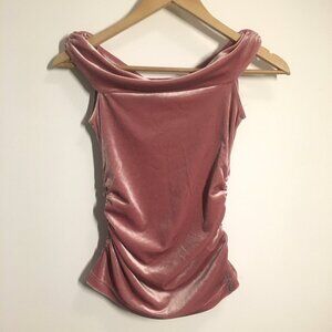 Le Chateau sleeveless pink velvet top size small